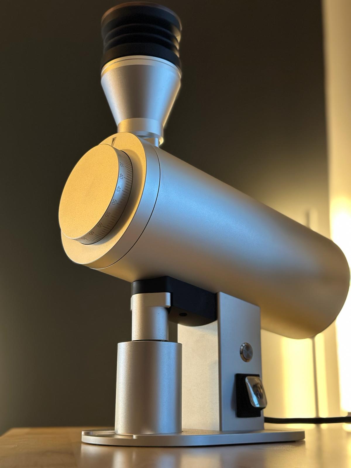 Turin DF83V v3 Variable Speed Coffee / Espresso Grinder