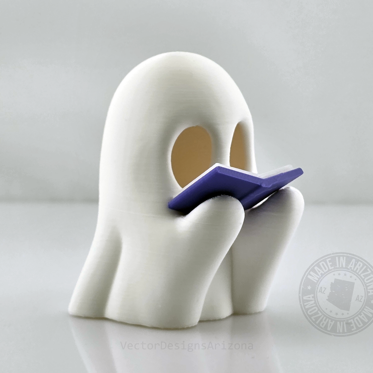 Reading Ghost T‑Light