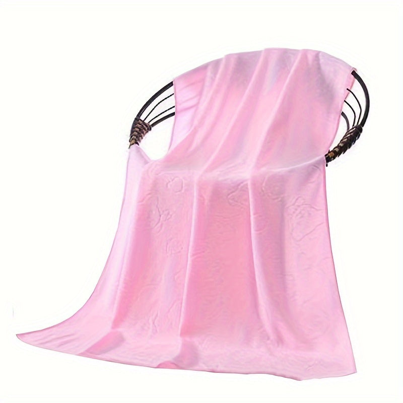 Ultra-Soft Plush Polyester Pet Bath Towel and Blanket - Highly Absorbent Quick-Dry Dog Bath Towel for Grooming, Drying, Sleeping - Durable Pet Towels for Dogs and Cats - 27.56" x 55.12"