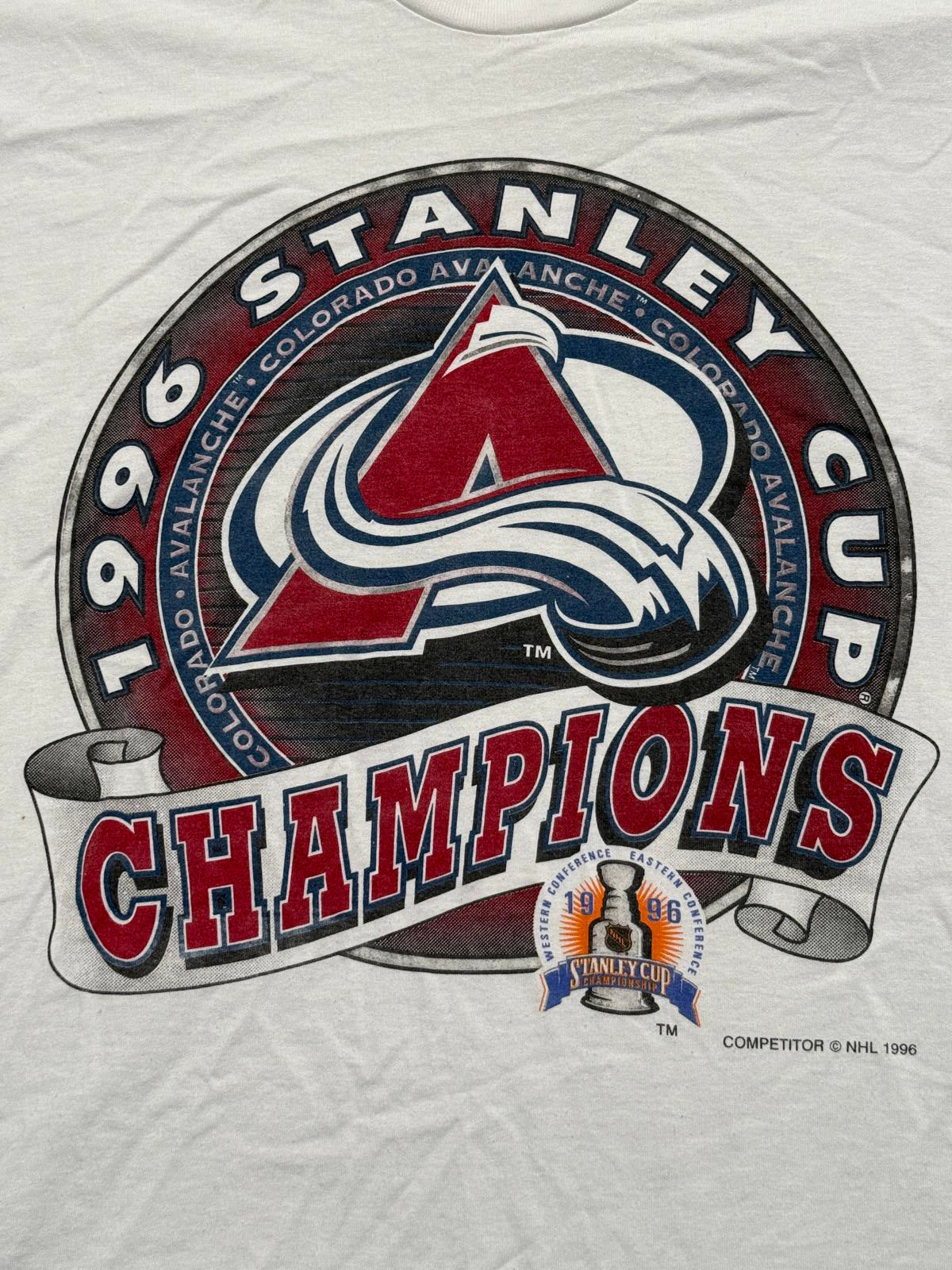 Colorado Avalanche Stanley Cup Champs 1996	NHL Tshirt XL