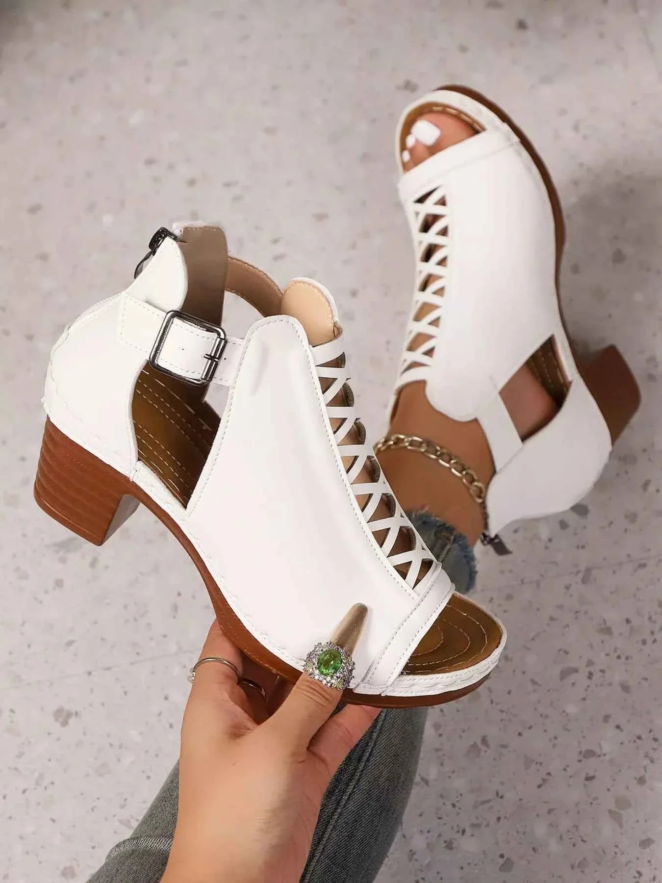 Crisscross Peep Toe : Block Heels Sandals