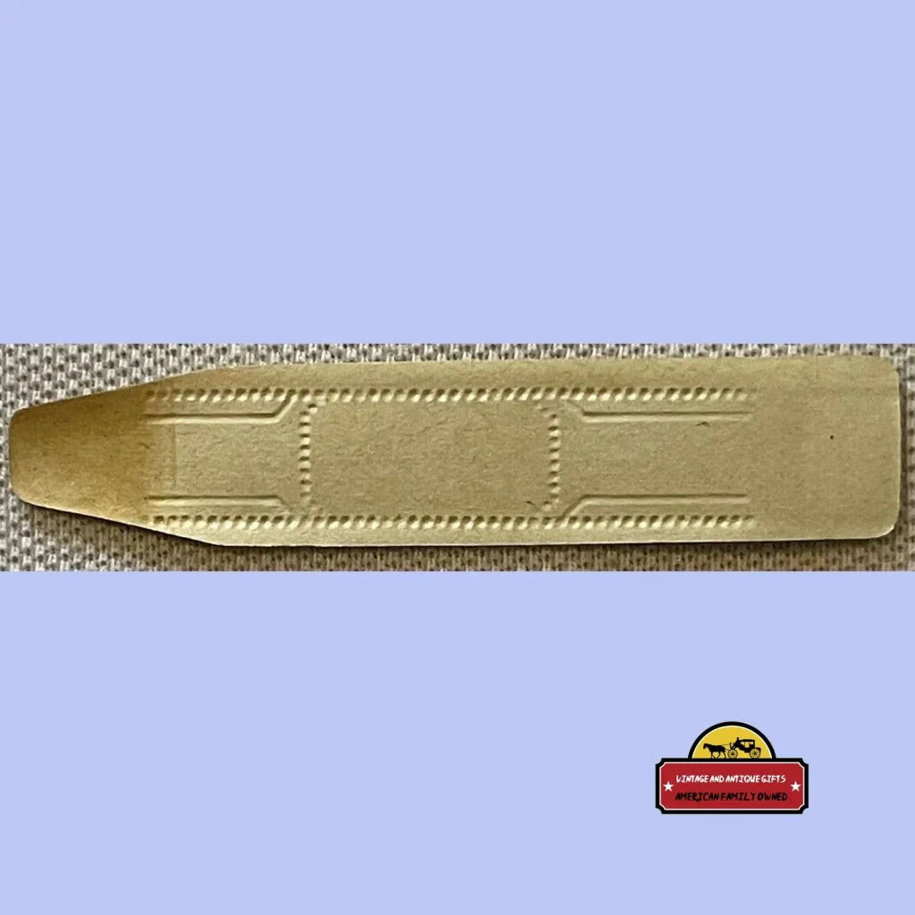 Rare Antique Vintage Manila Blunts Cigar Band from Early 1900s