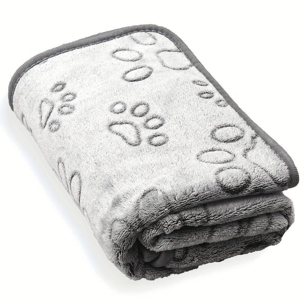 1pc Comfy Puppy Blanket with Cute Paw Prints - Soft, Warm Fleece for Dogs and Cats - Ideal for Nap Time and Travel