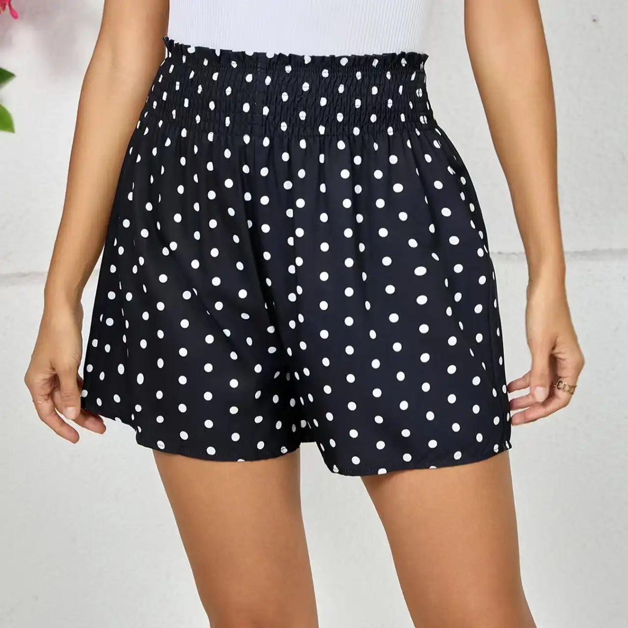 Ladies' Polka Dot Printed Sherry Shorts With Drawstring And Casual Shorts