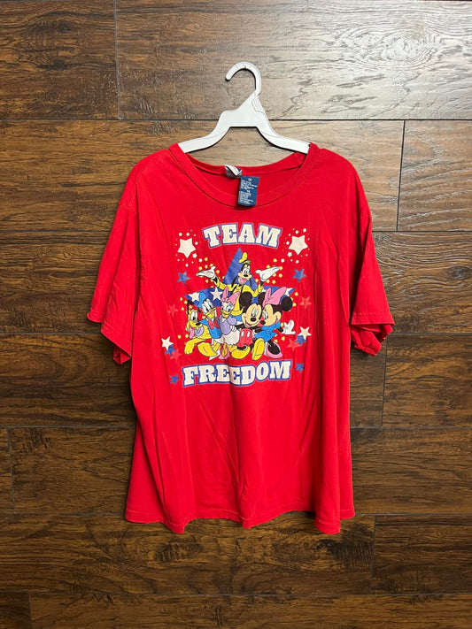 VTG Disney Team Freedom Mickey Mouse Friends Womans