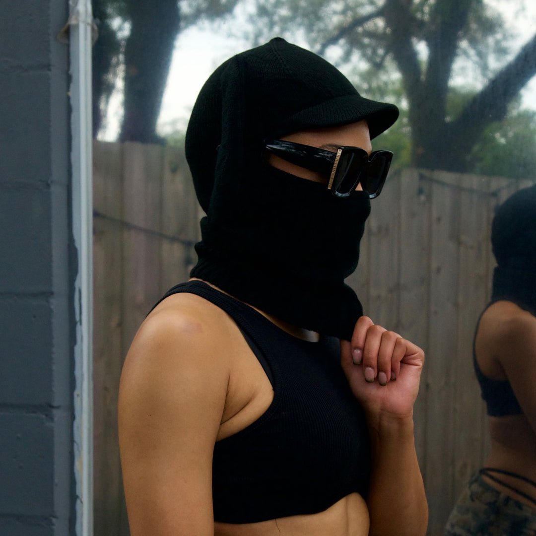 Black Brim 1-Hole Balaclava | Sleek and Functional Winter Accessory