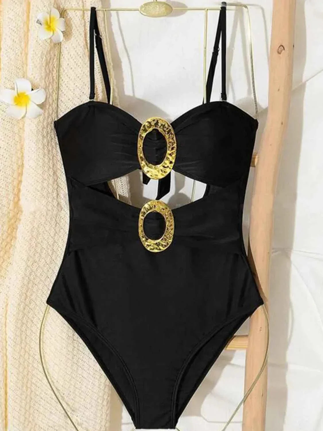 Cutout Sweetheart Neck : One-Piece Swimwear