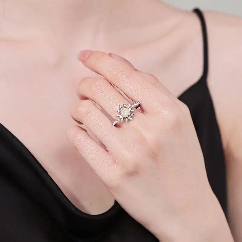 Platinum Round White Opal Glossy Double Moon Edge