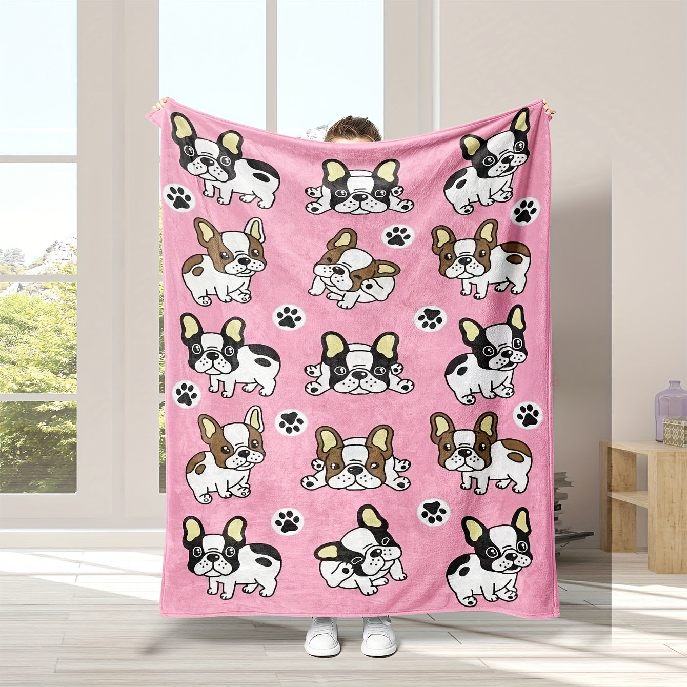 1pc Cute Cartoon Bulldog Print Blanket, Flannel Blanket, Soft Warm Throw Blanket Nap Blanket For Couch Sofa Office Bed Camping Travel, Multi-purpose Gift Blanket For All Season
