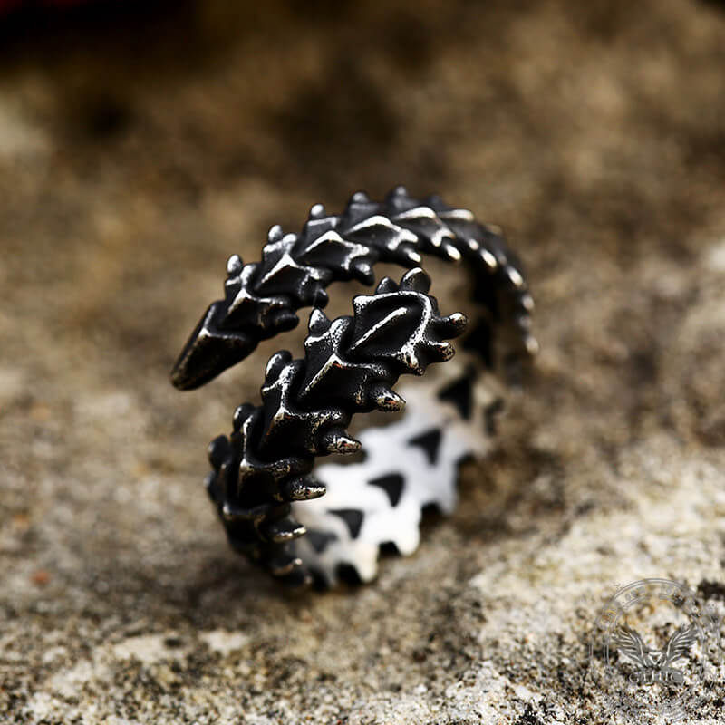Centipede Stainless Steel Gothic Vertebrae Ring