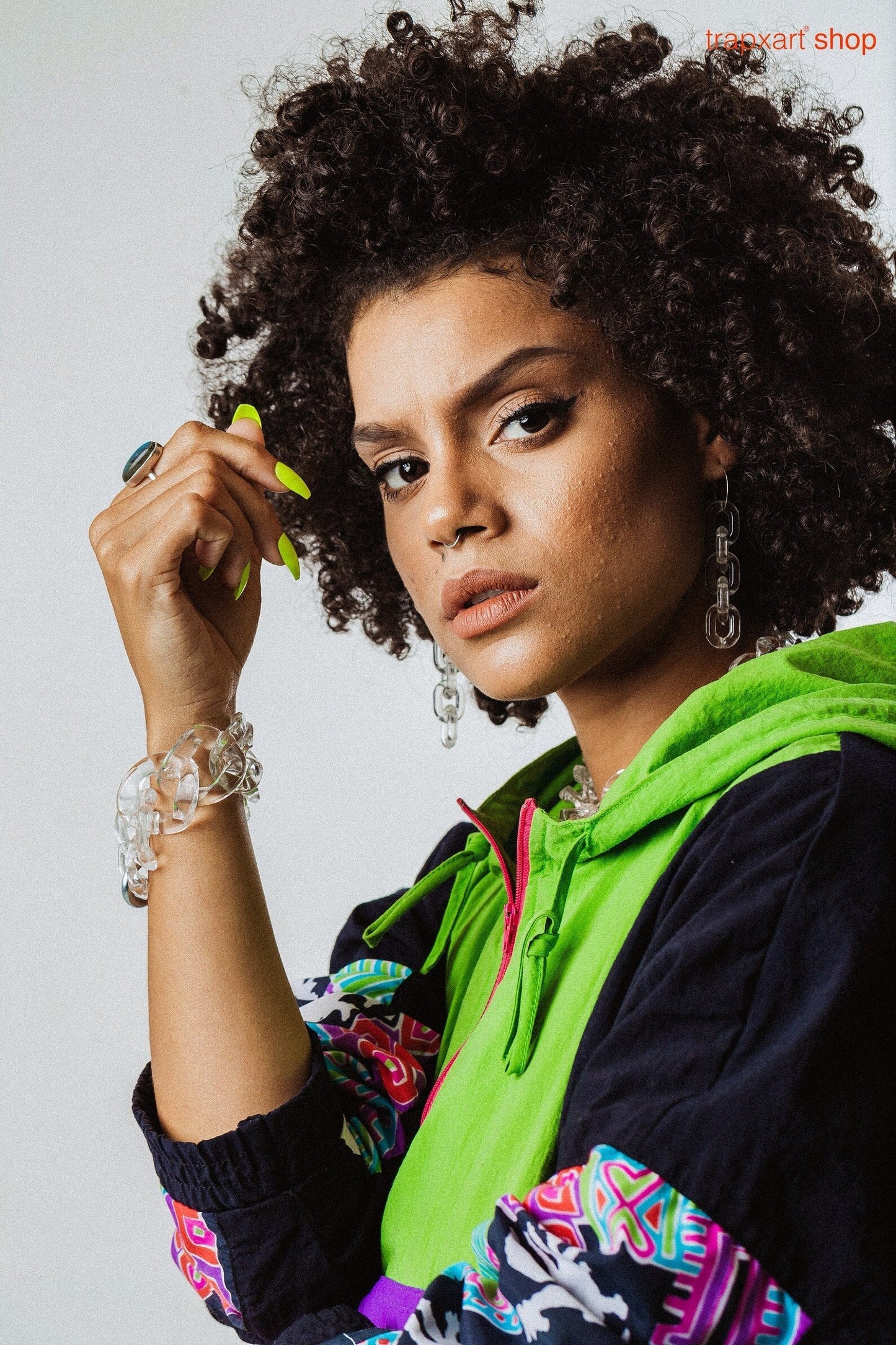 Glow-in-the-Dark Coffin Neon Yellow Nails | Instant Glam