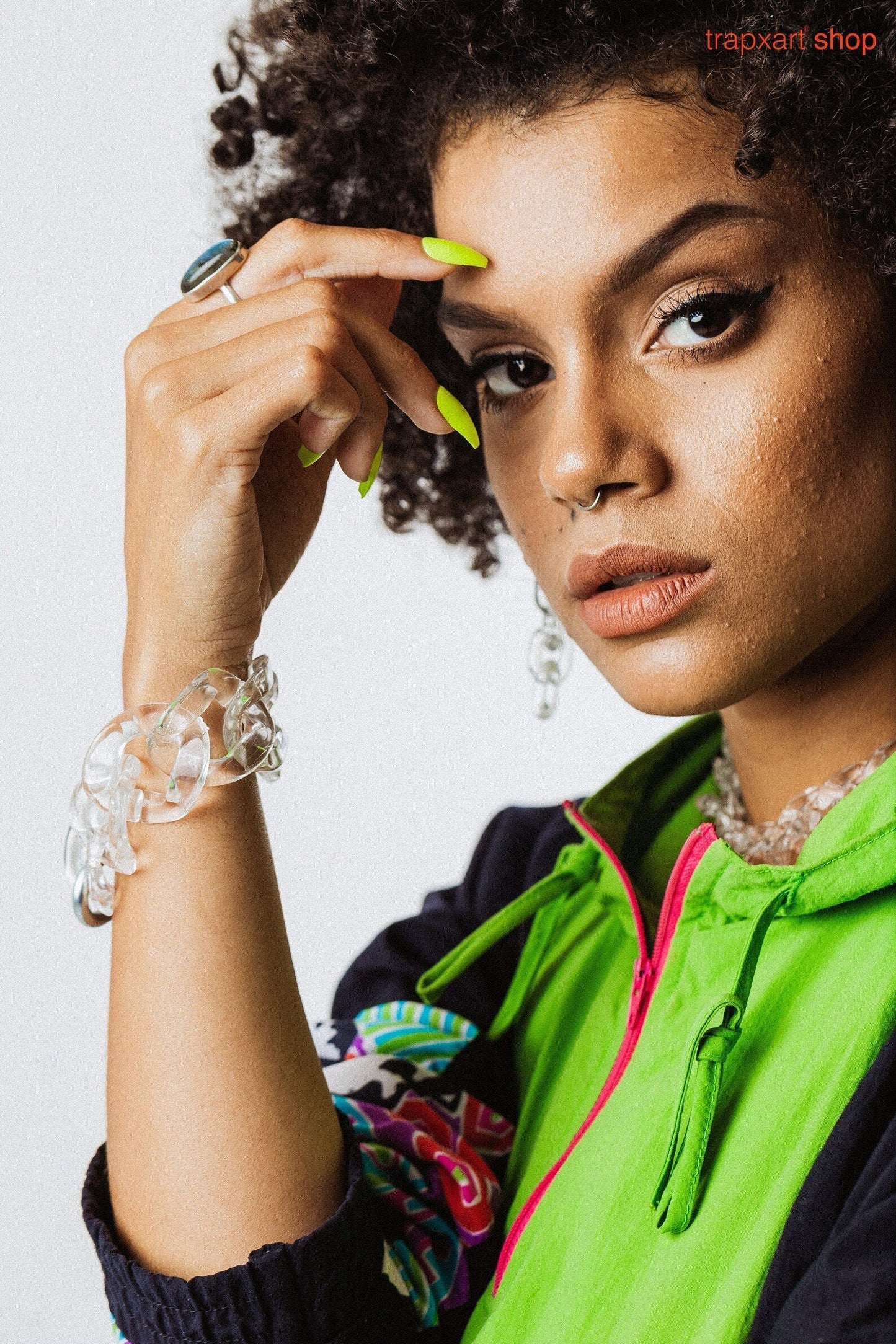 Glow-in-the-Dark Coffin Neon Yellow Nails | Instant Glam