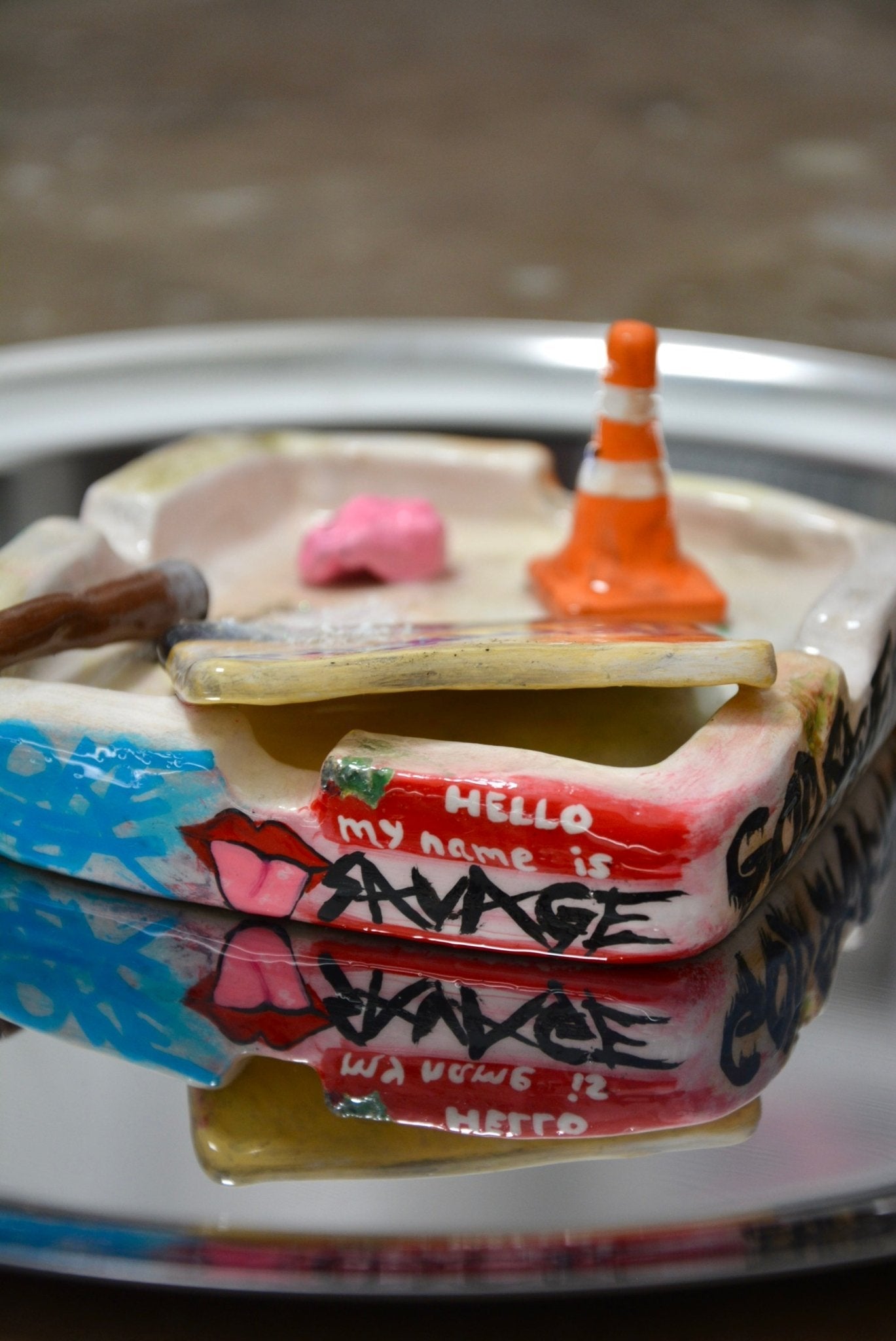 CONCRETE JUNGLE ASHTRAY