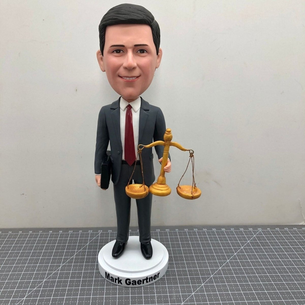 Custom Lawyer and Judge Bobblehead Figurine