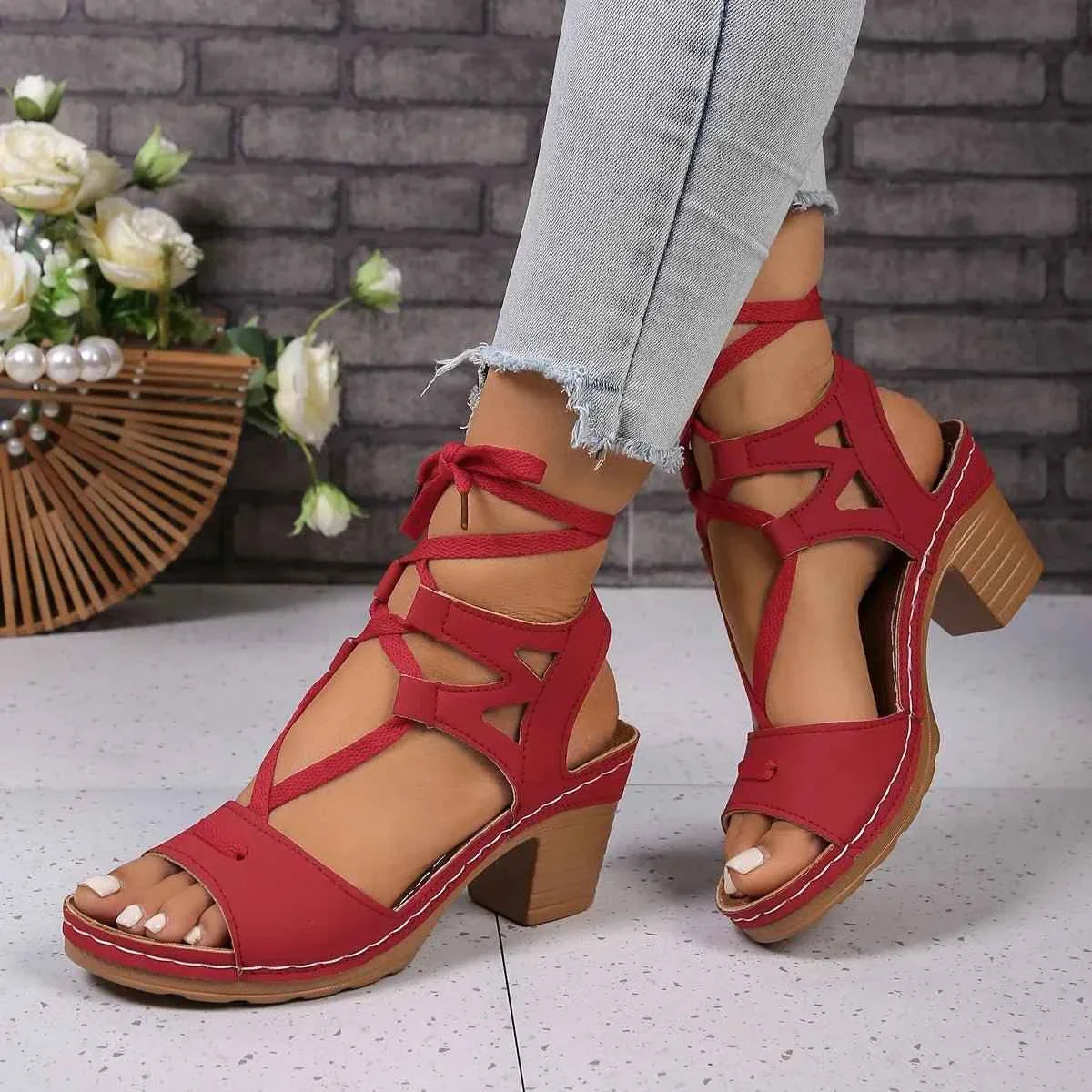 Elegant Heel Block : Lace-Up Sandals