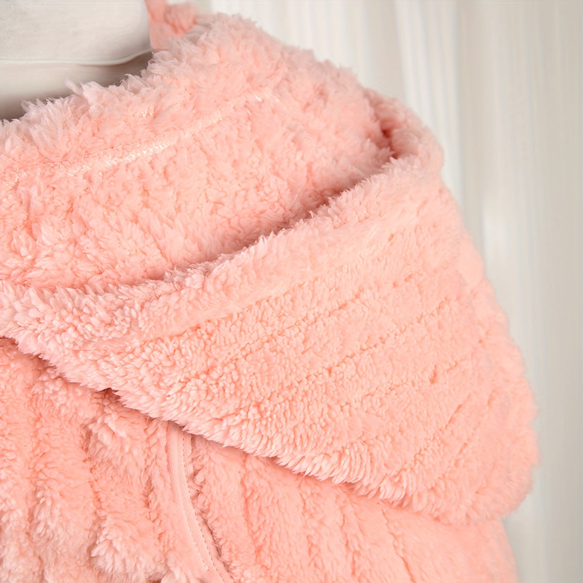 Cozy Autumn Winter Blanket - Throws with Mom's Warm Pocket, Convenient Storage, and Soft Cloth - Perfect Halloween Christmas Gift for Family and Friends