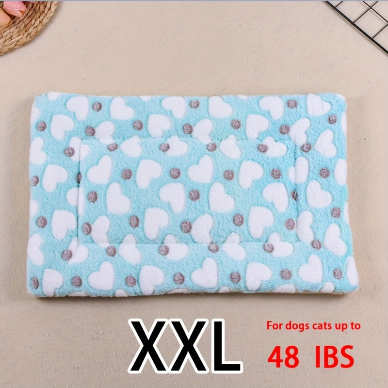 All-Season Dirt-Resistant Rectangular Pet Blanket - Comfortable Dog Paw Heart Print Pet Bed, 1pc