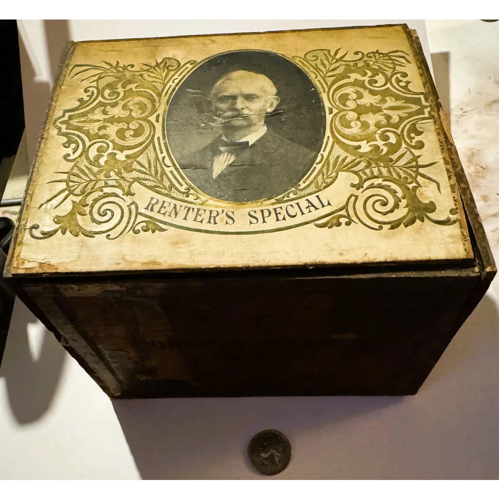 Discover Americana Treasure Vintage Renter's Special Cigar Box