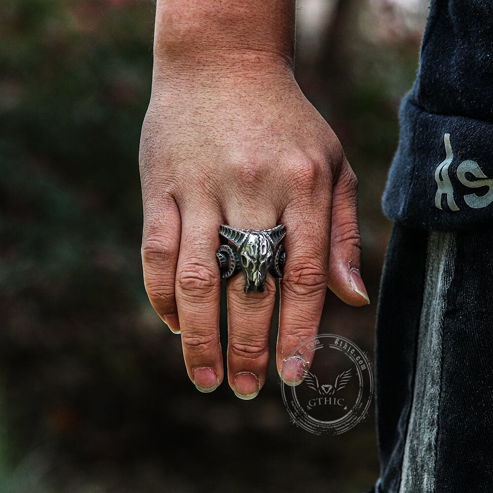Domineering Sheep Head Stainless Steel Beast Skull Ring