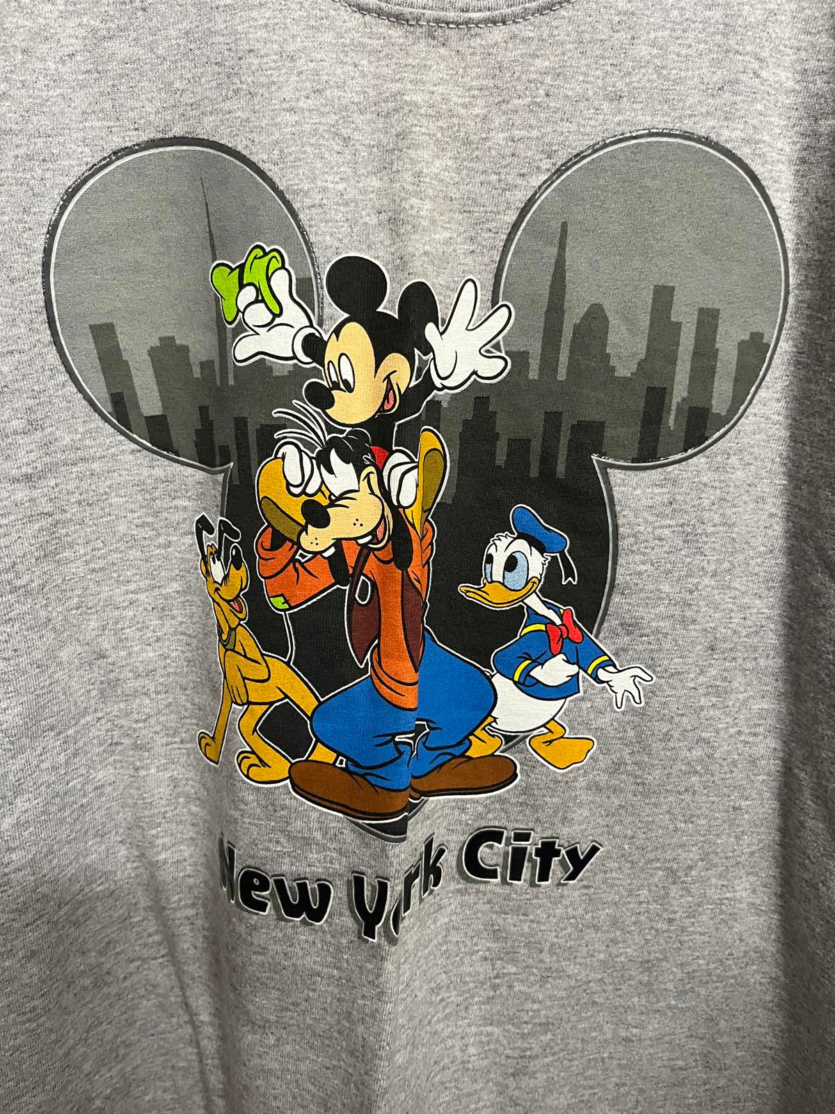 Mickey Mouse Ears NYC Skyline T-shirt - World of Disney - L
