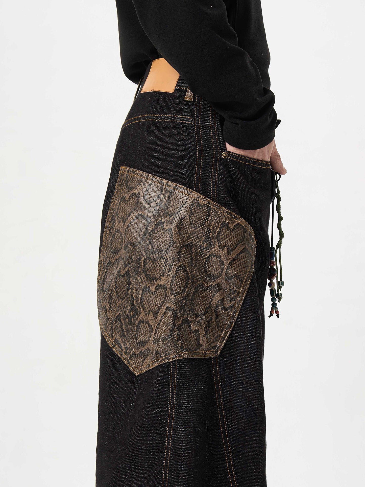 Black Jeans With Wide Legs For Men And Women