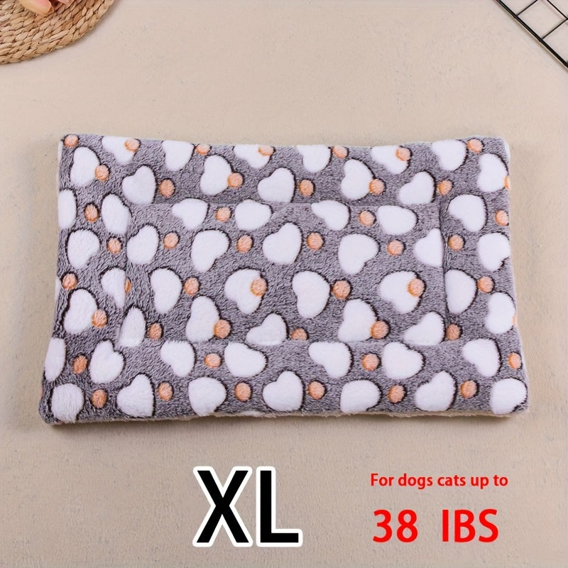 All-Season Dirt-Resistant Rectangular Pet Blanket - Comfortable Dog Paw Heart Print Pet Bed, 1pc