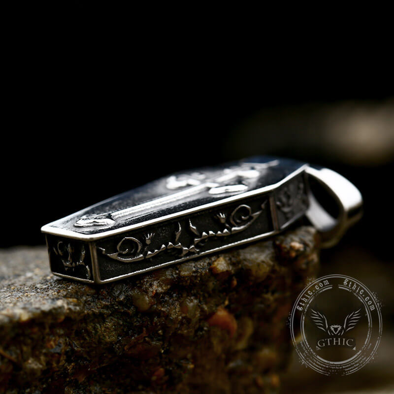 Eternal Lovers Stainless Steel Skull Pendant