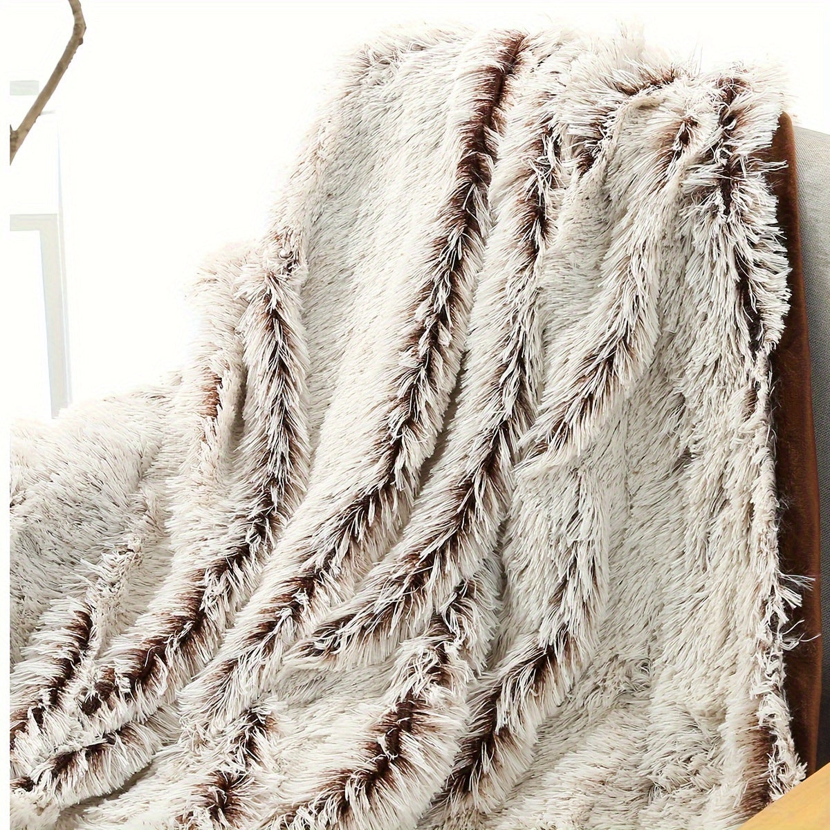 Luxury French-Style Plush Faux Fur Throw Blanket - Versatile Decorative Soft Polyester Bed, Sofa, and Car Blanket - All-Season Woven Cozy Cover for Home and Office Napping - 1pc Dual-Tone Long Pile