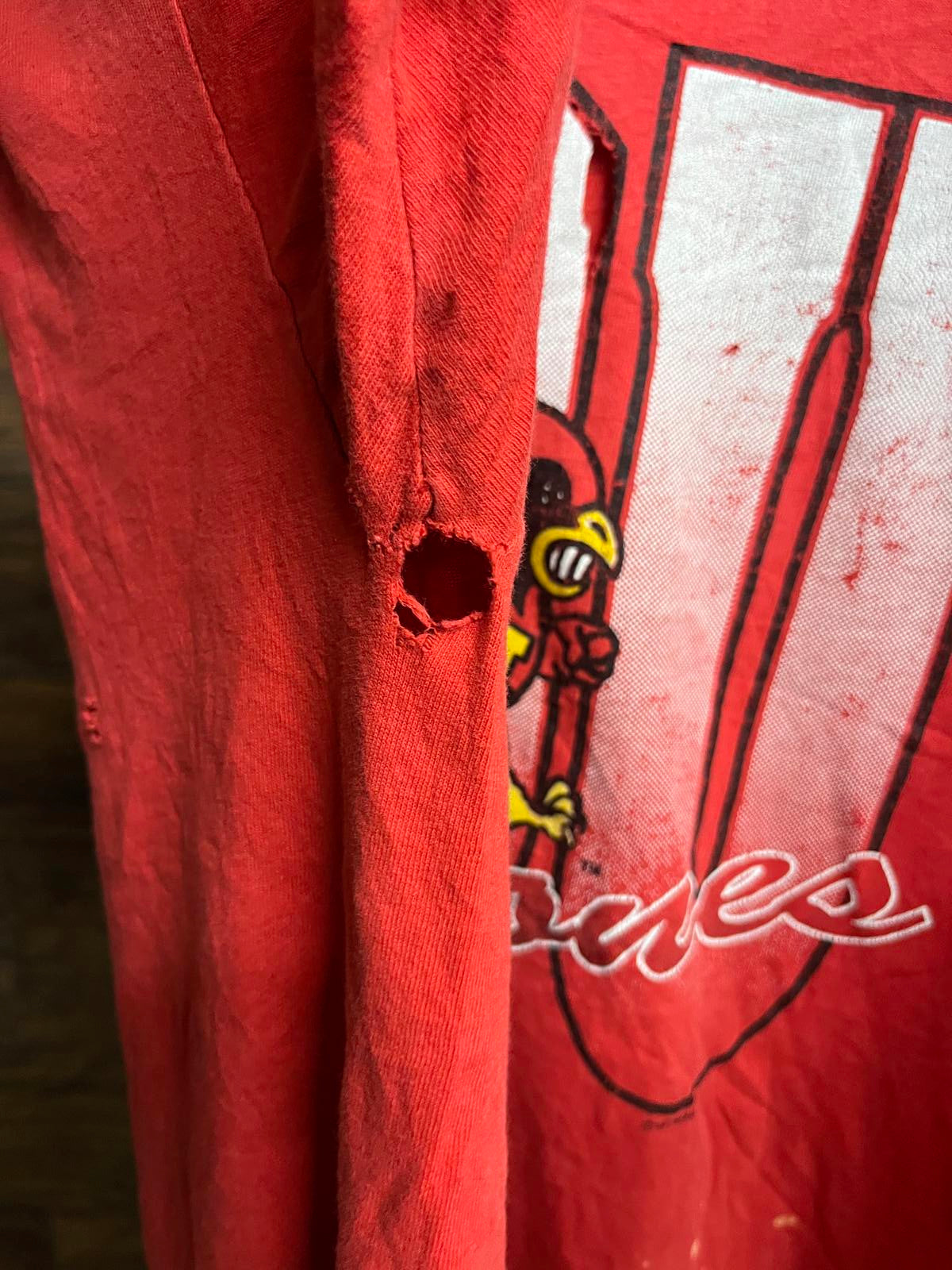 Thrashed ISU Cyclones T-shirt -Vintage Iowa State College XL