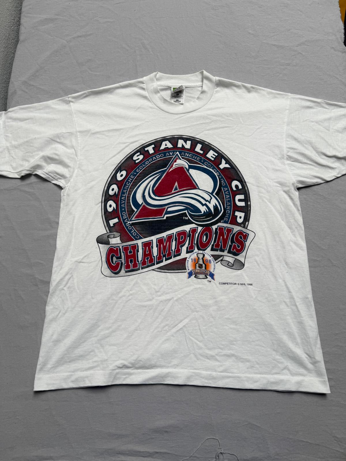 Colorado Avalanche Stanley Cup Champs 1996	NHL Tshirt XL