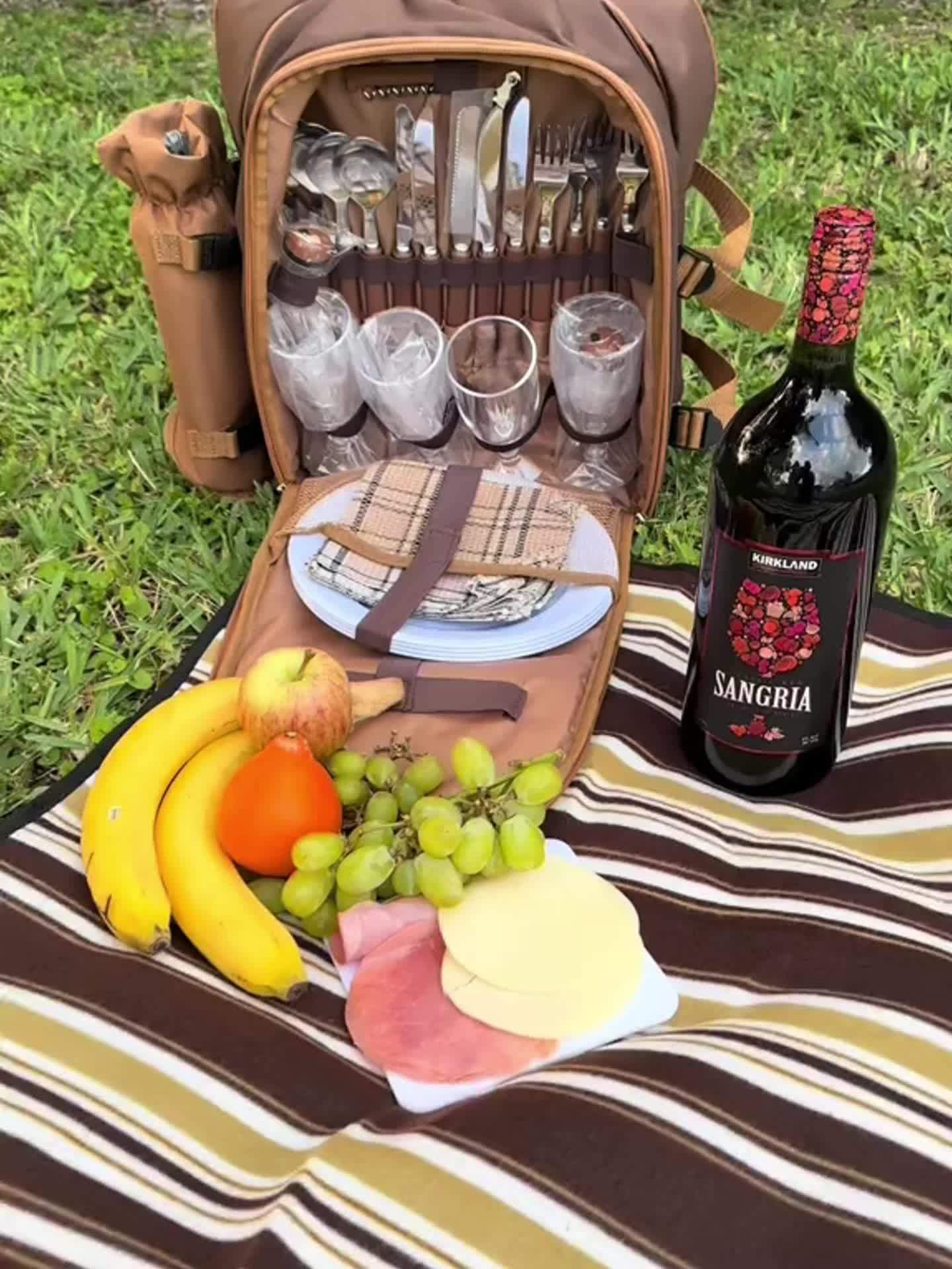 4-Person Picnic Backpack with Cooler Compartment, Detachable Bottle/Wine Holder, Fleece Blanket, Plates & Cutlery Set - Perfect for Outdoor, Sports, Hiking, Camping, BBQs (Coffee), Camping Essentials | Stylish Picnic Bag | St