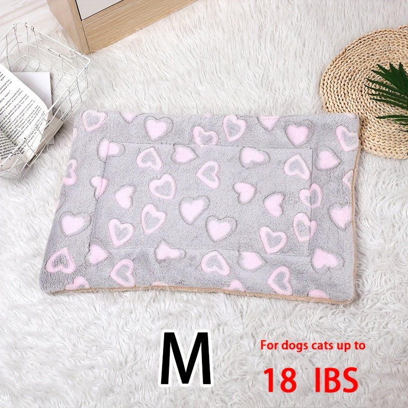 All-Season Dirt-Resistant Rectangular Pet Blanket - Comfortable Dog Paw Heart Print Pet Bed, 1pc