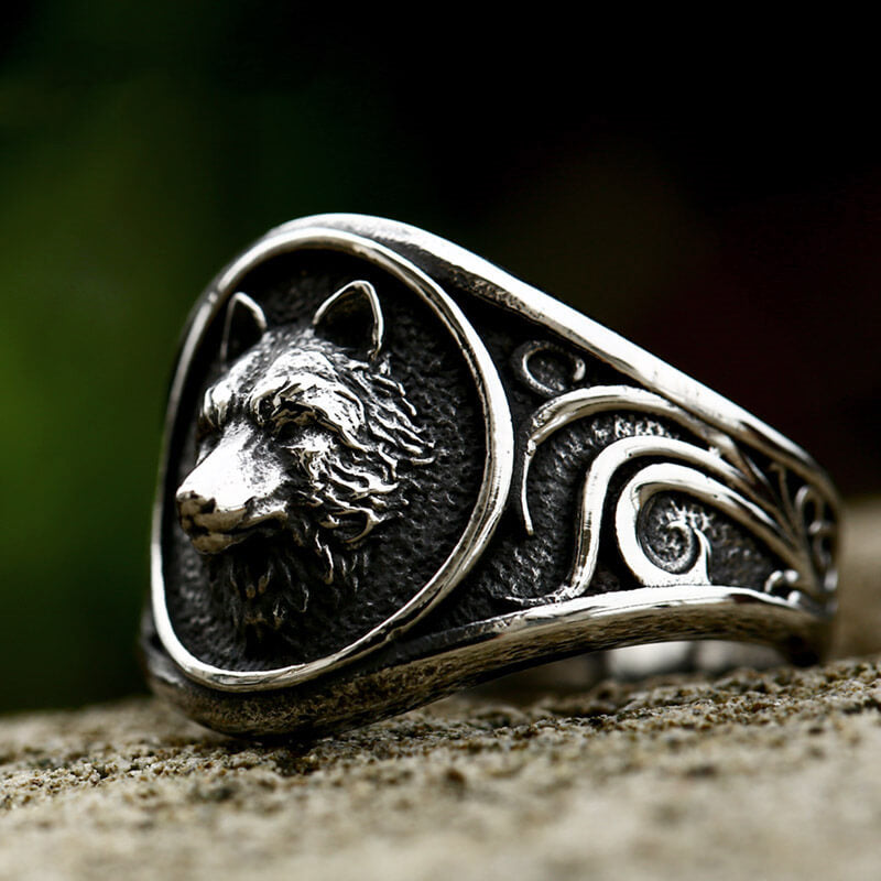 Fierce Wolf Stainless Steel Ring