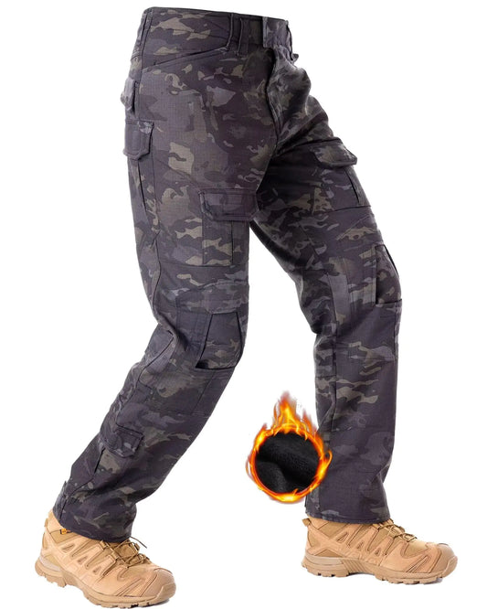 TRGPSG Mens Fleece Lined Hiking Pants Winter Cargo Pants Snow Ski Pants Tactical Outdoor Trousers with Multi-Pocket YYJRG3 Dark Camo 40