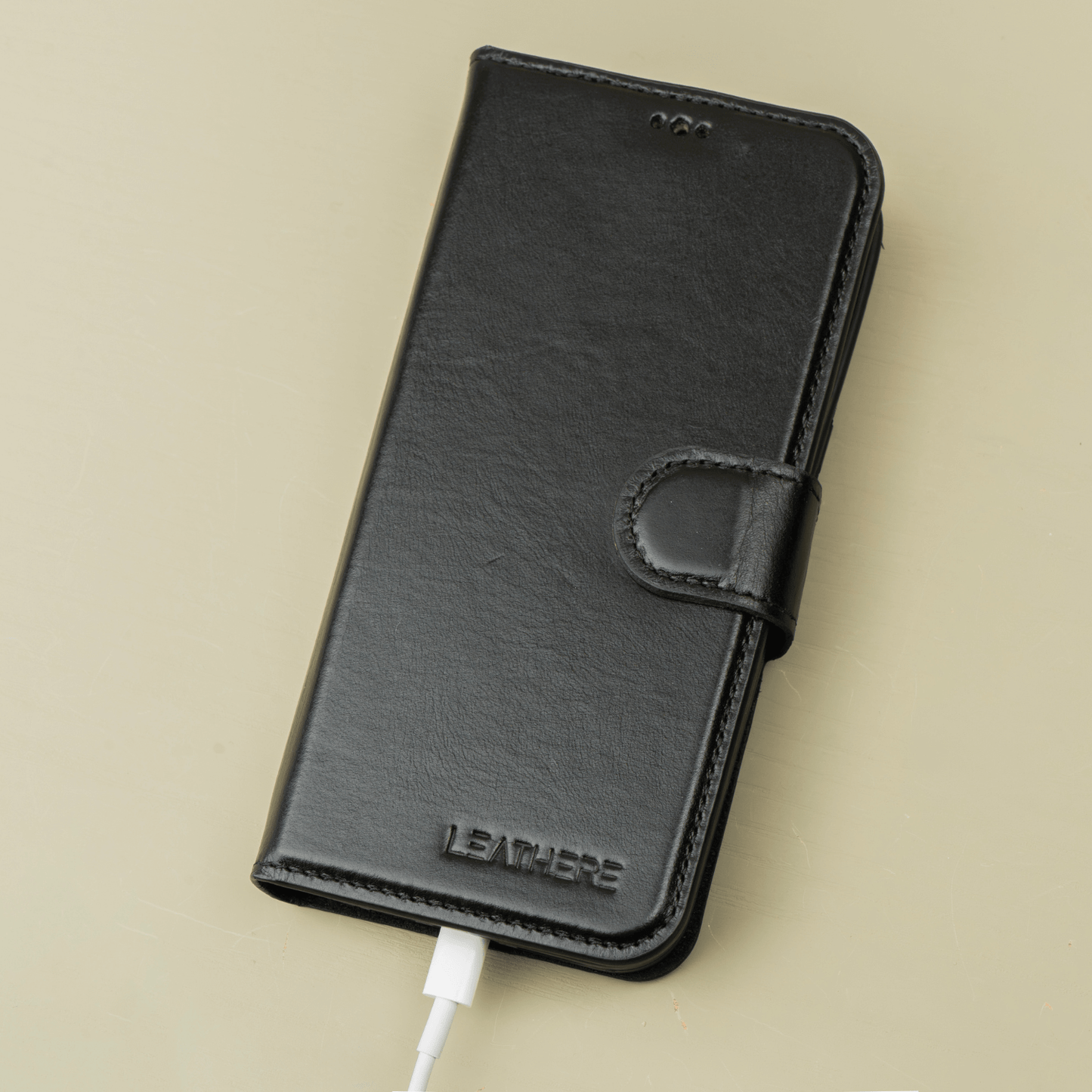 iPhone 16 Series Black Leather Wallet Case - New York