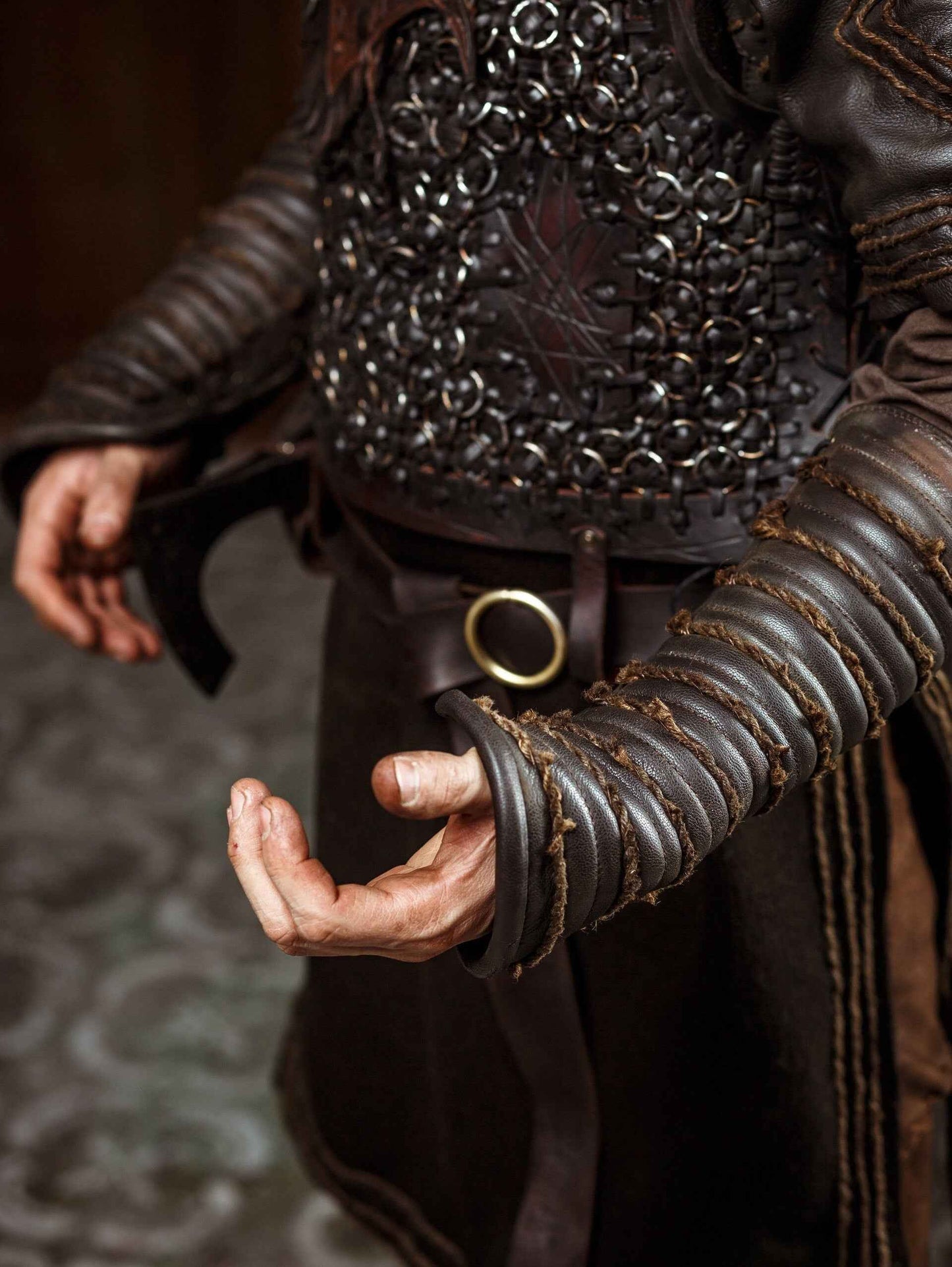 Ragnar medieval leather bracers (Vikings s2)
