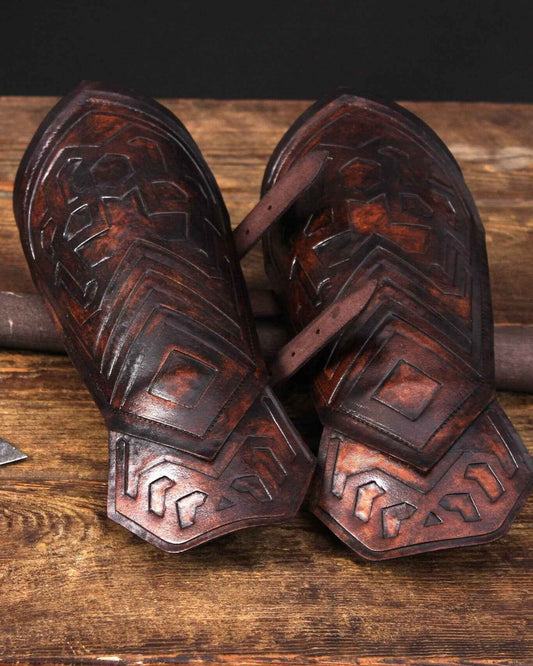 Thorin's leather bracers (Lord of the Rings)