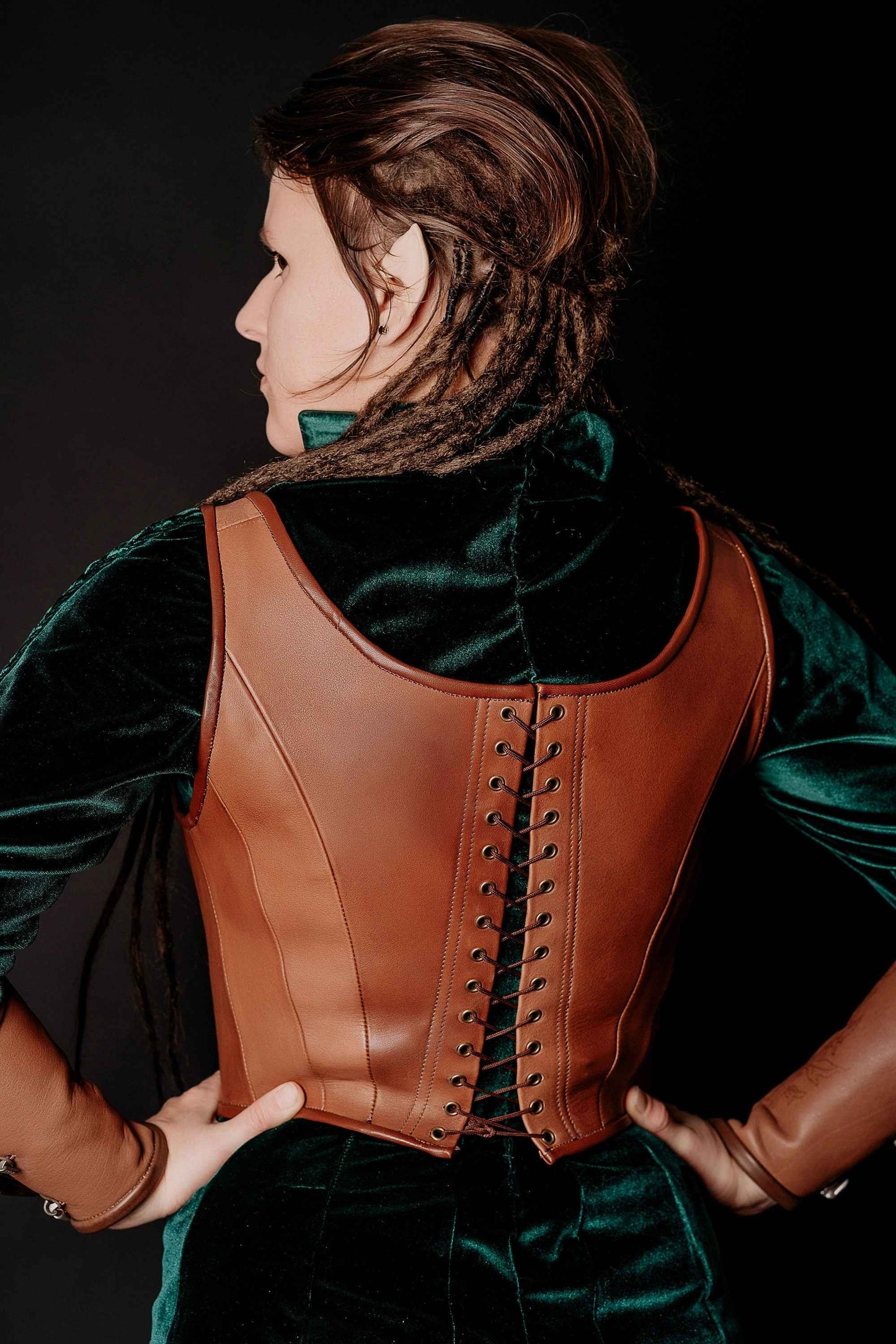 Tauriel corset; The Hobbit elven LARP leather vest;
