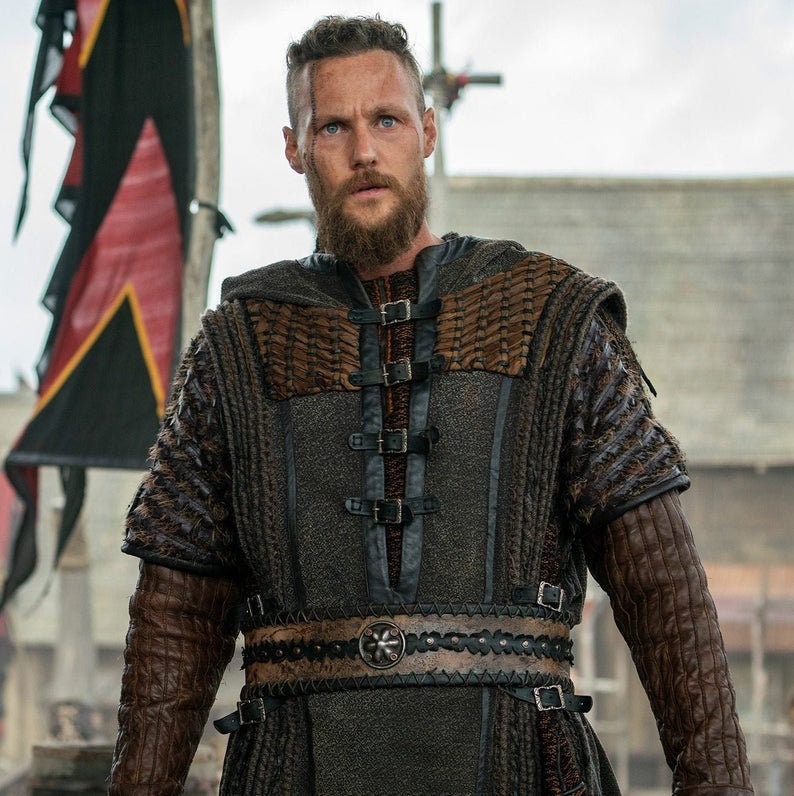 Ubbe viking body armor (Vikings)