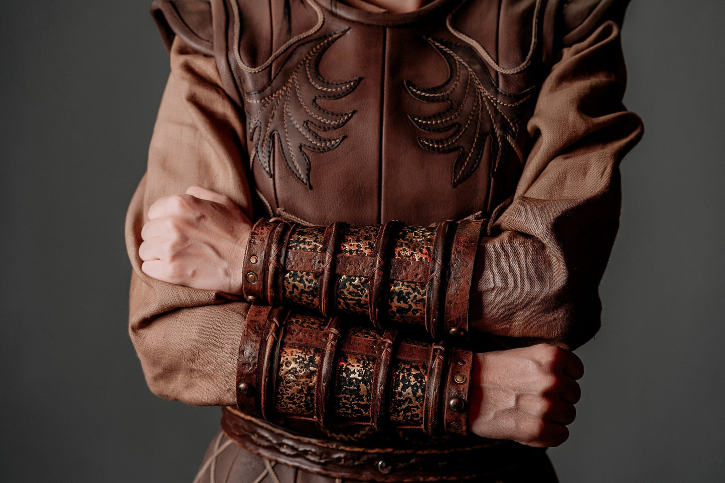 Porunn medieval leather bracers (Vikings)