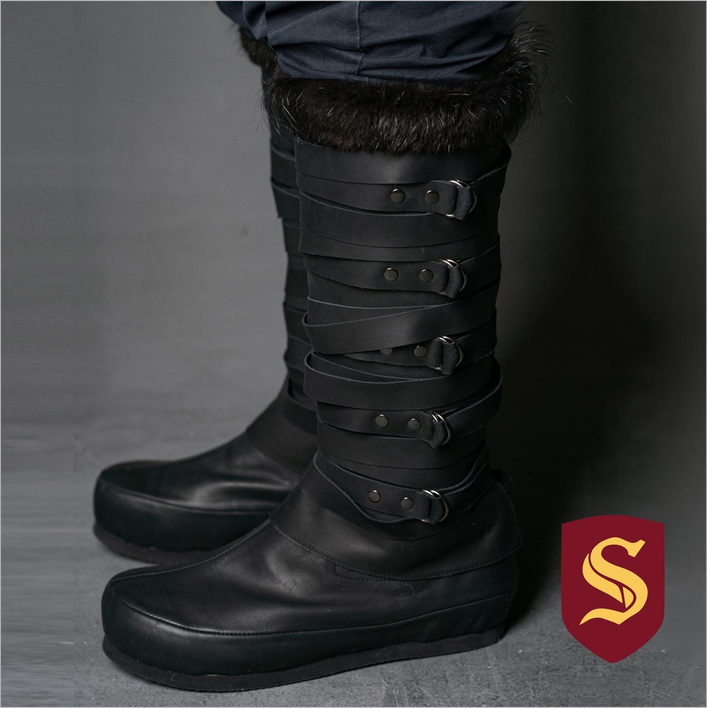 Assassian Black Boots with fur / boots set