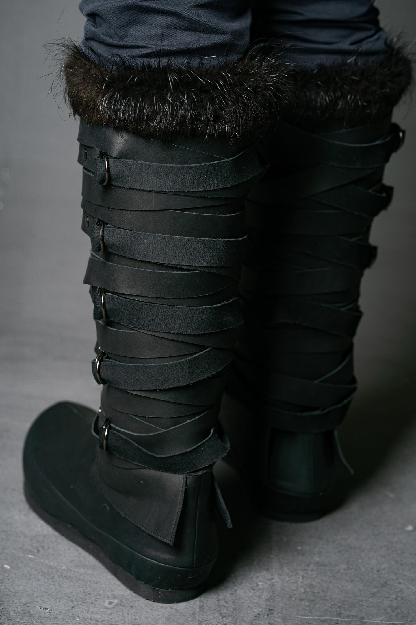 Assassian Black Boots with fur / boots set