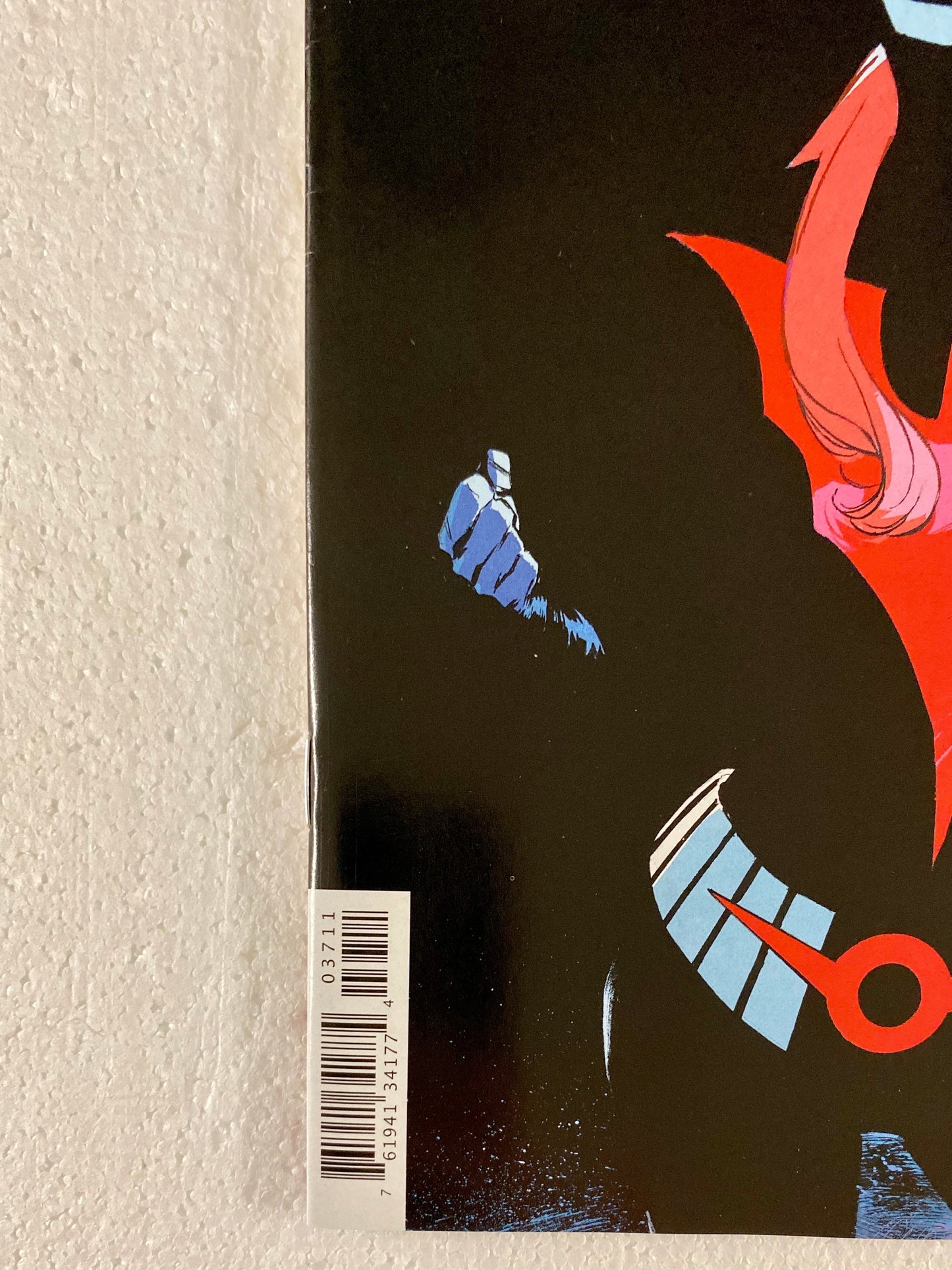 Batman Beyond #37 Cover A Lee Weeks First Appearance of Batwoman Beyond