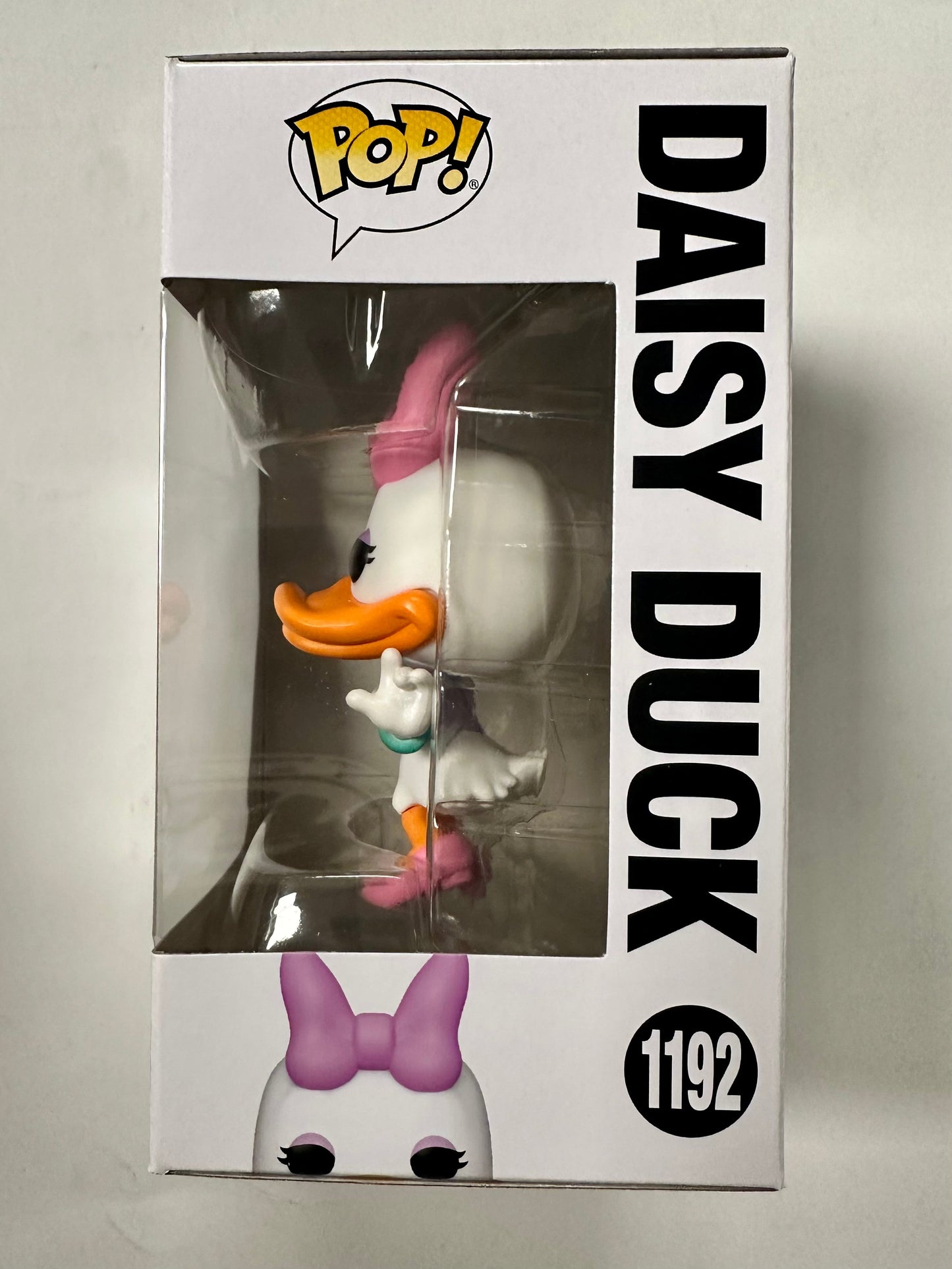 Funko Pop! Disney Classic Daisy Duck #1192 Mickey & Friends 2022 Happy Helpers
