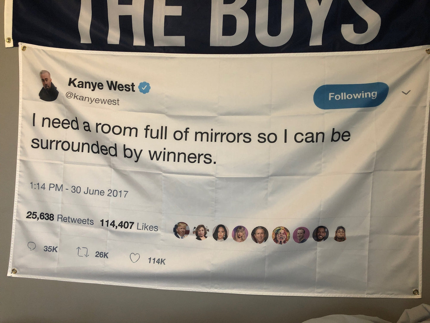 Kanye Mirror Tweet