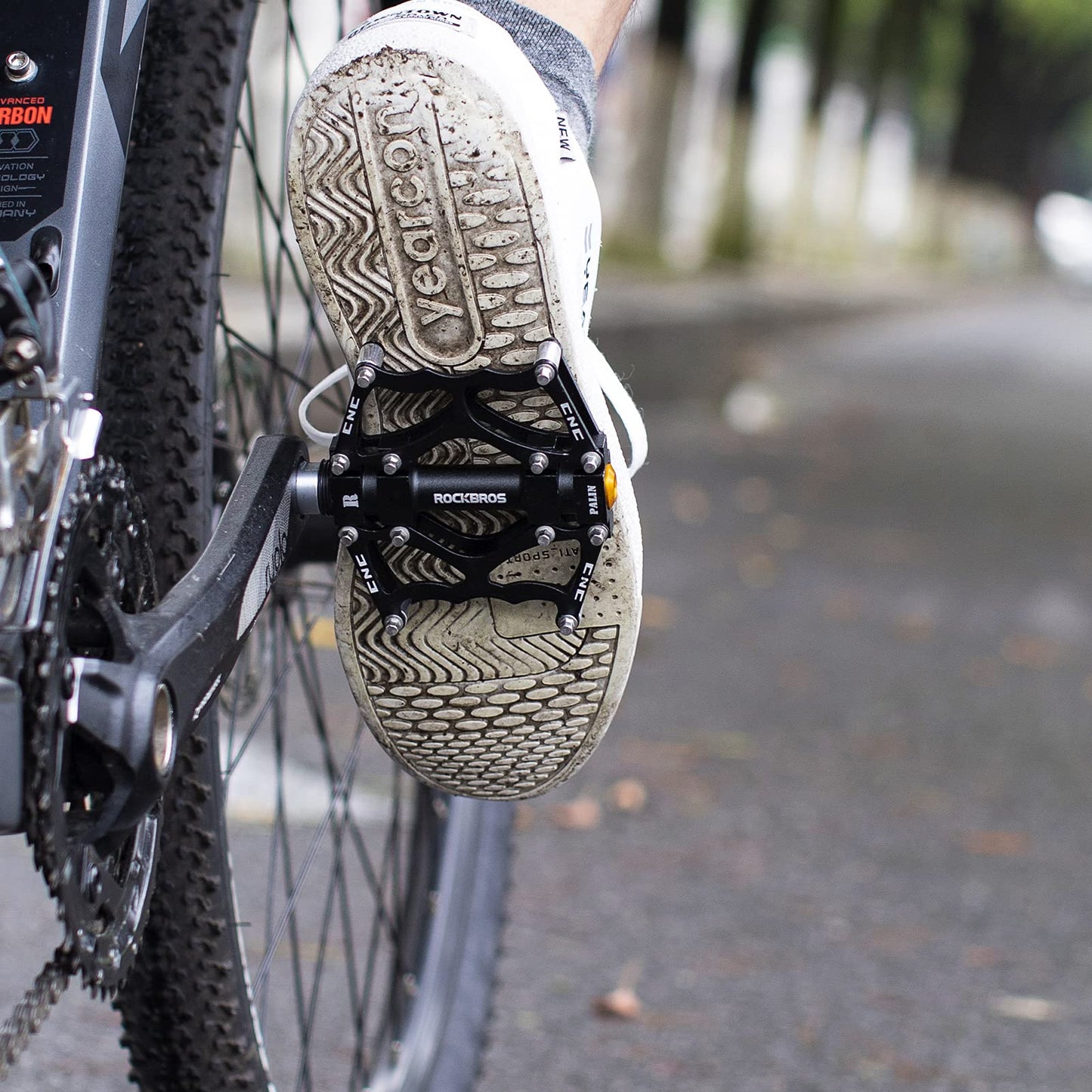 ROCKBROS Lightweight Aluminum Alloy Bike Pedals with Wide Platform Grip