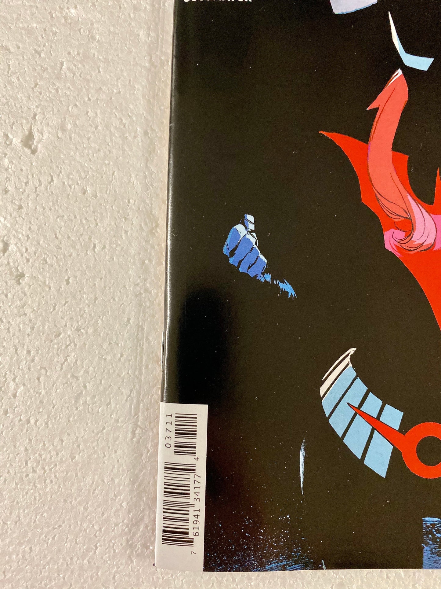 Batman Beyond #37 Cover A Lee Weeks First Appearance of Batwoman Beyond