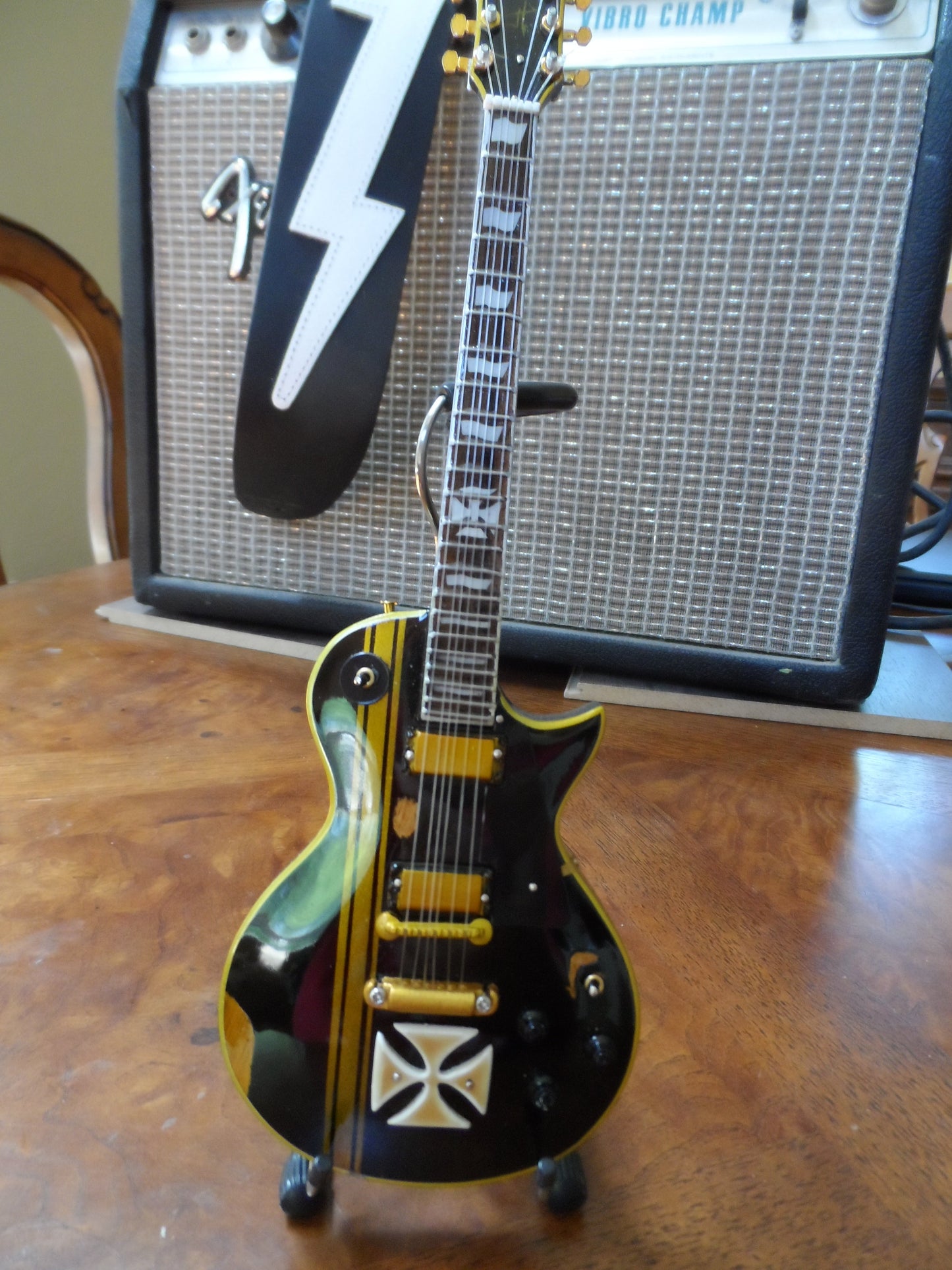 JAMES HETFIELD - Signature Distressed Maltese Cross 1:4 Scale Guitar ~Axe Heaven