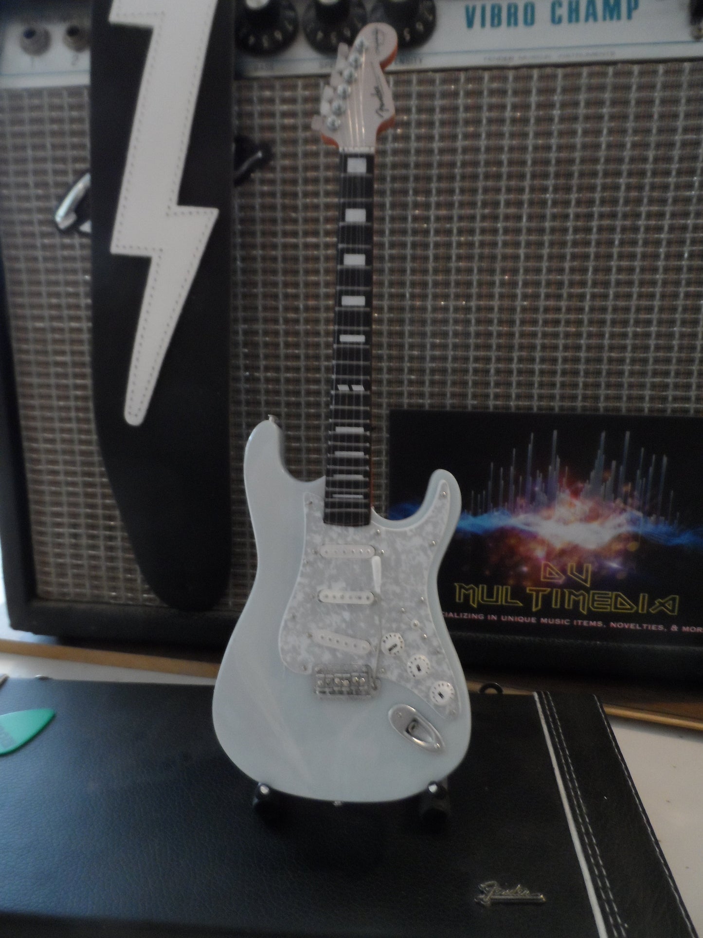 KENNY WAYNE SHEPHERD -Transparent Faded Sonic Blue Strat 1:4 Scale Replica Guitar ~Axe Heaven~
