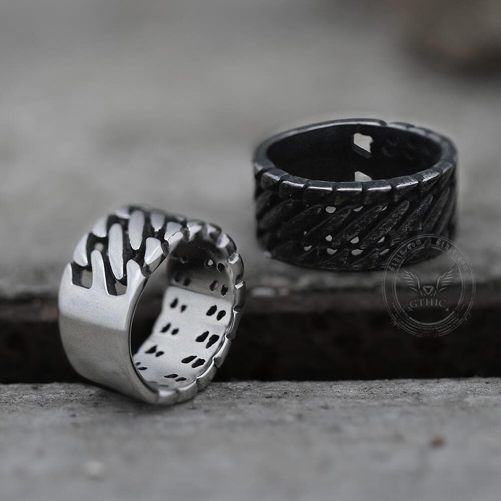 Locomotive Style Chain Stripes Stainless Steel Ring